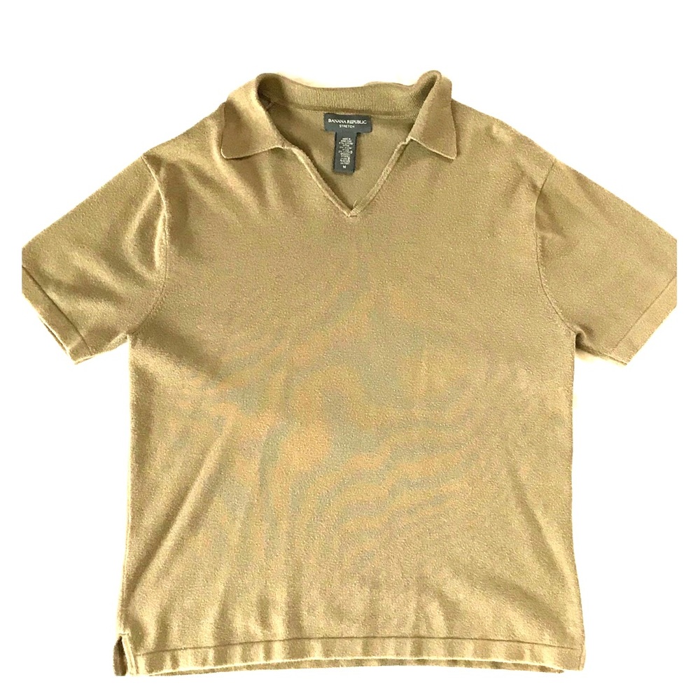 Banana Republic V-Neck Shirt